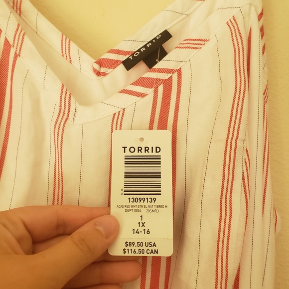 Torrid red and white stripe maxi dress adjustable shoulder straps size 1x - Picture 3 of 5